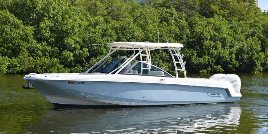 Boston Whaler 270 Vantage