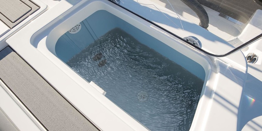 Mako 414 CC Bluewater Family Edition