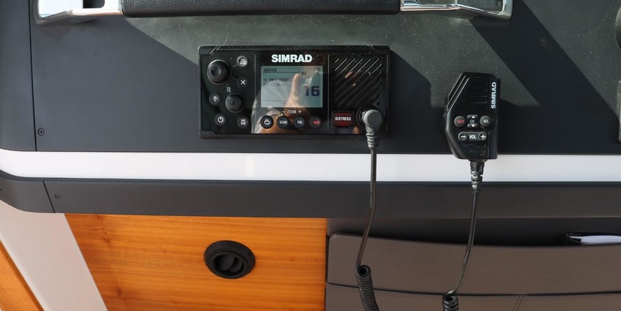 Axopar 28 Cabin