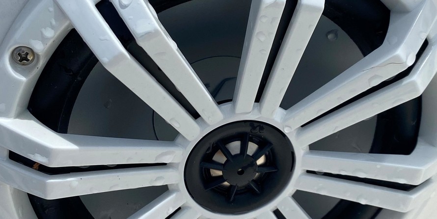 Angler Pro Boats 2900 center console