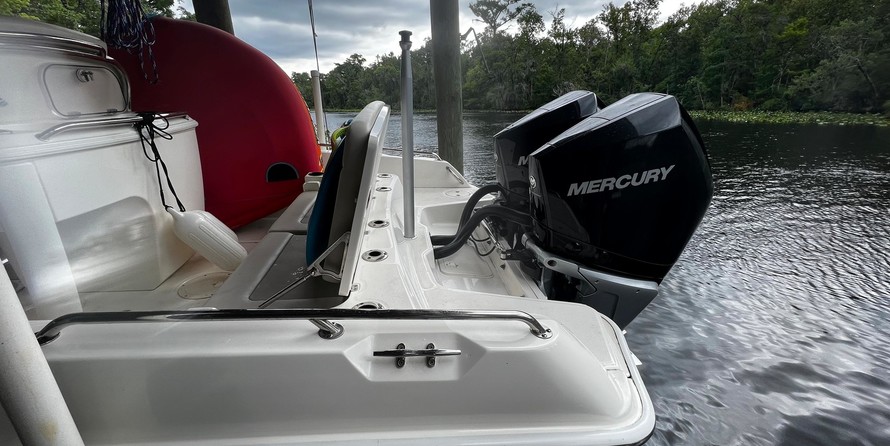 Boston Whaler 270 Dauntless
