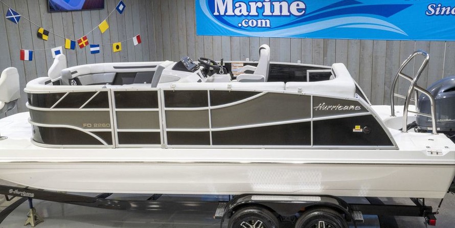 Hurricane fundeck 232