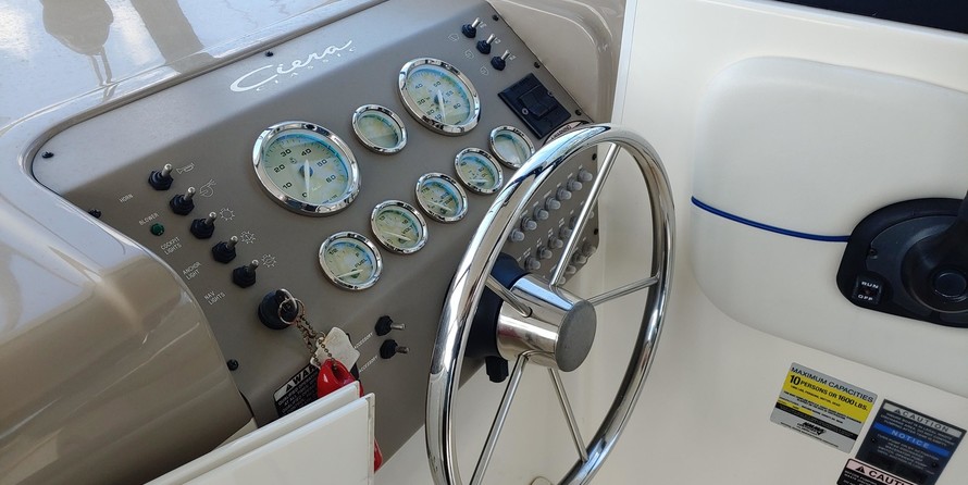 Bayliner 242 Classic