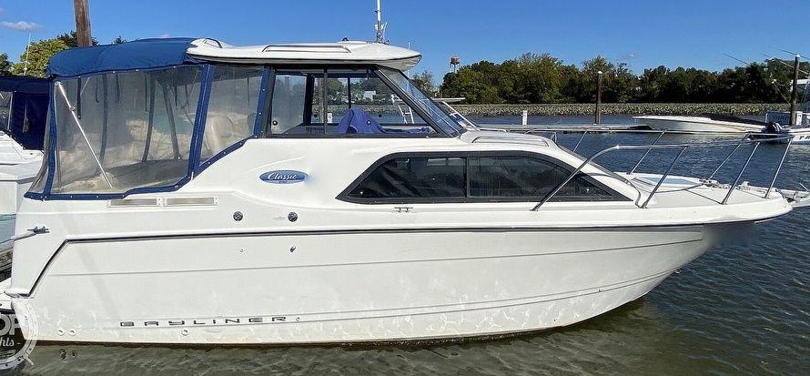Bayliner 242 Classic