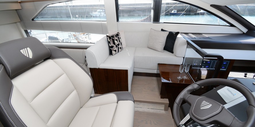 Fairline 50 Squadron