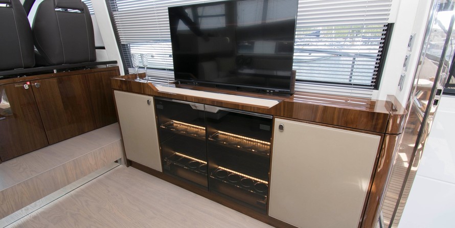 Fairline 50 Squadron