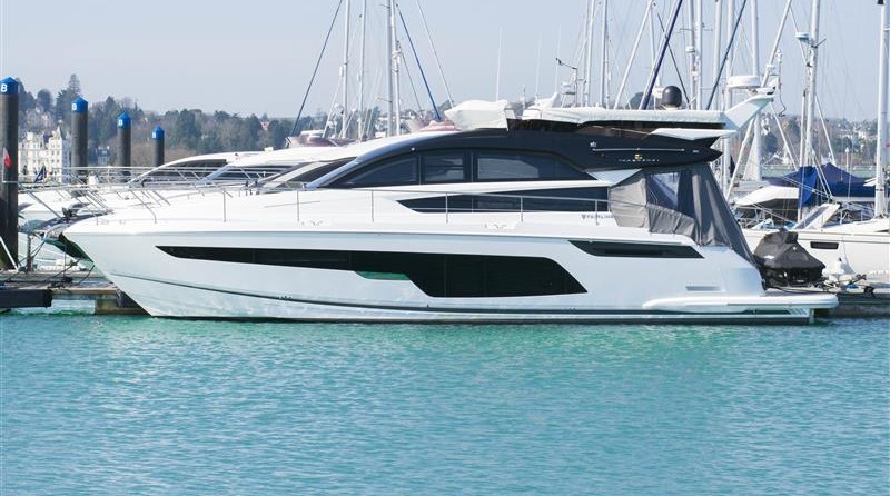 Fairline 50 Squadron