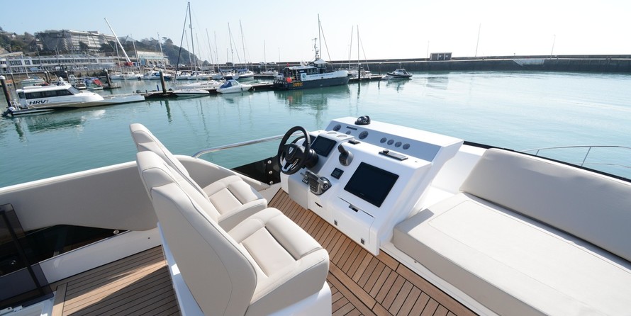 Fairline 50 Squadron