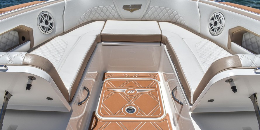 Lund Boats 1875 Impact Sport