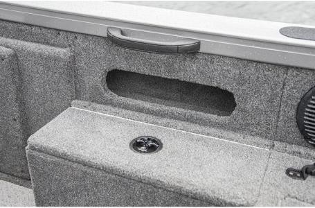 Crestliner 1650 Fish Hawk