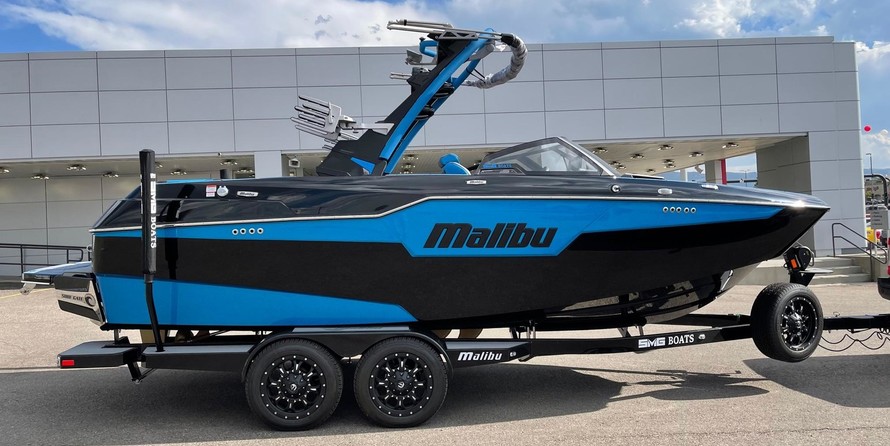 Malibu M220
