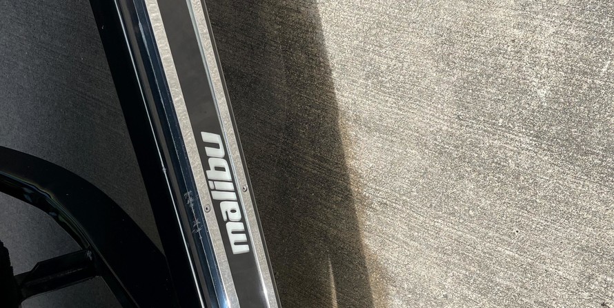 Malibu Wakesetter 23 LSV