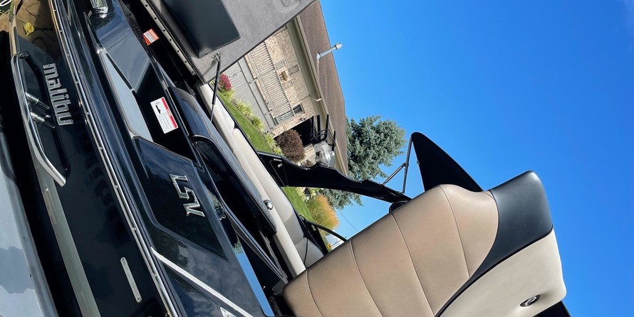 Malibu Wakesetter 23 LSV