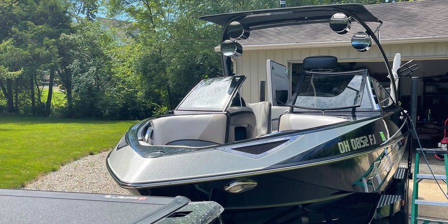 Malibu Wakesetter 23 LSV