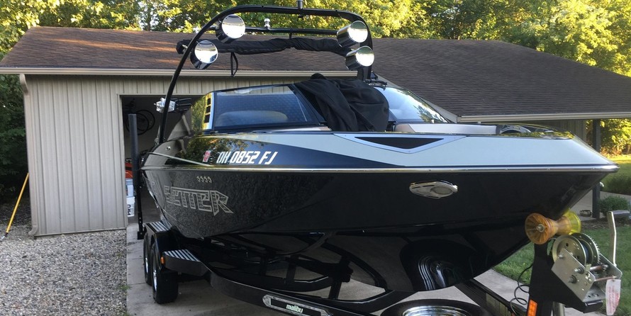 Malibu Wakesetter 23 LSV
