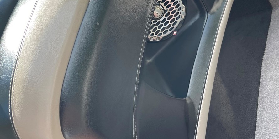 Malibu Wakesetter 23 LSV