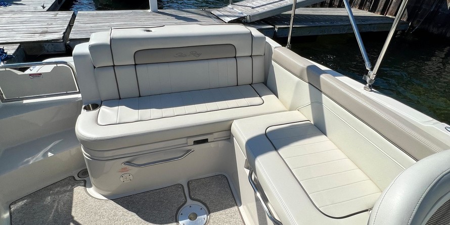 Sea Ray 260 Sundeck