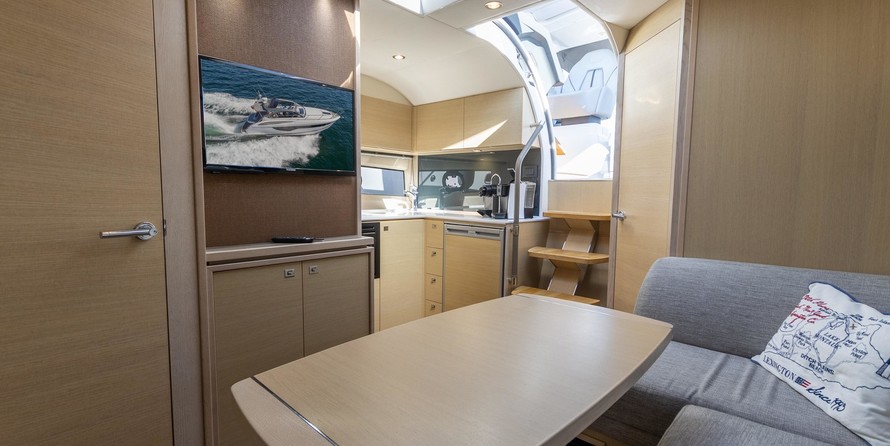 Princess V40