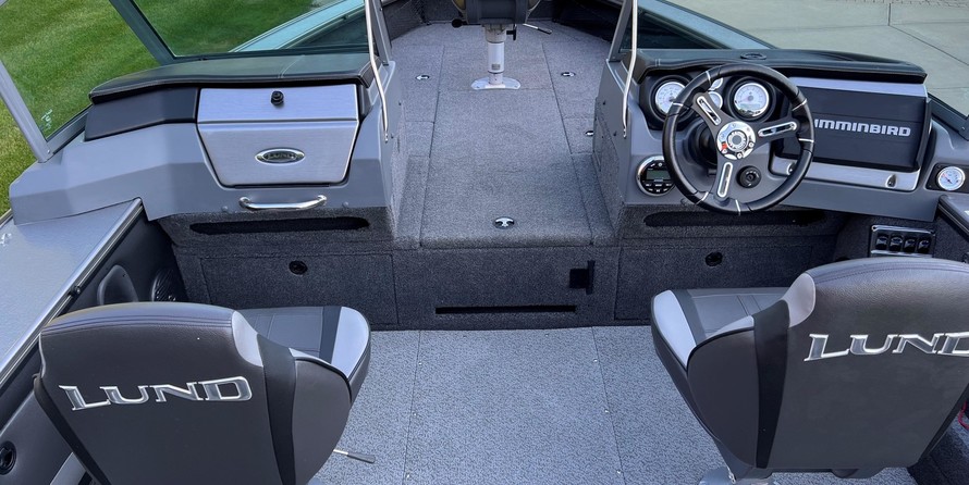 Lund Boats 2175 Pro-V Sport