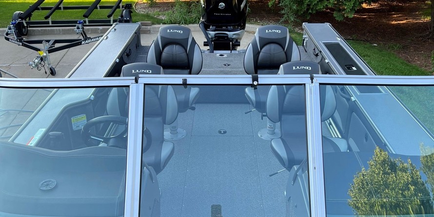 Lund Boats 2175 Pro-V Sport