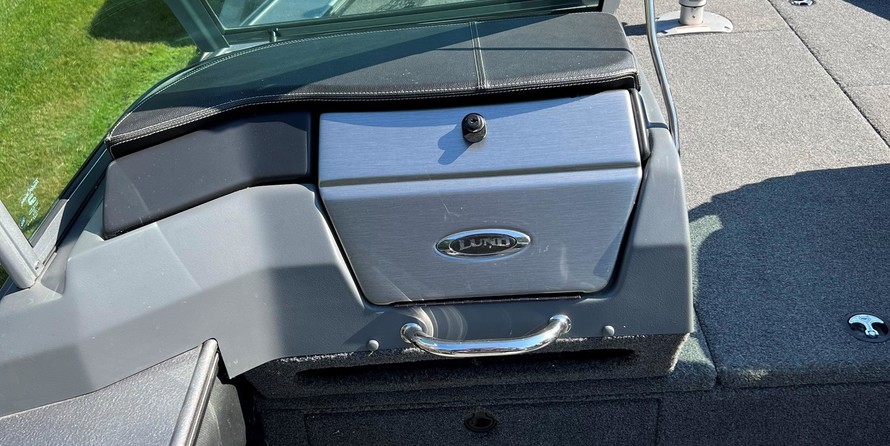 Lund Boats 2175 Pro-V Sport