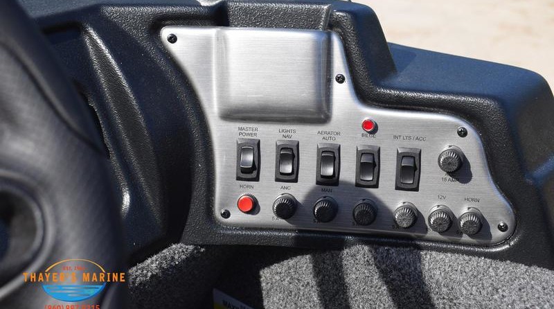 Lund Boats 1650 Rebel XS SS