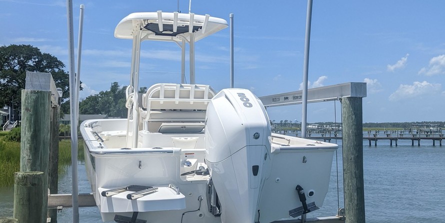 Boston Whaler 210 Montauk