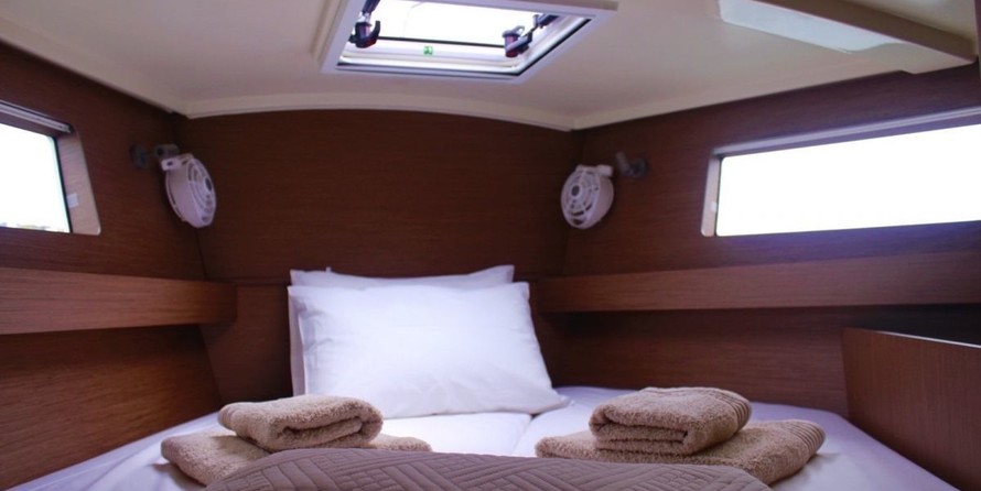 Beneteau Oceanis 41.1