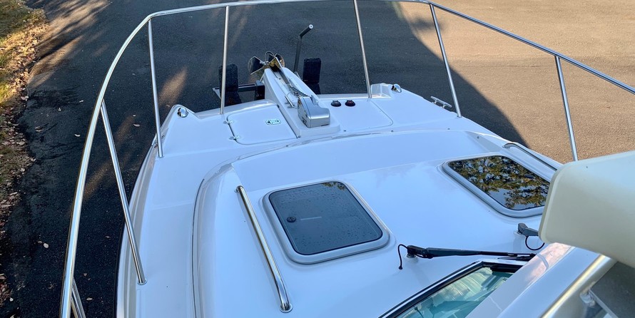 Glacier bay isle runner blue hull 2670