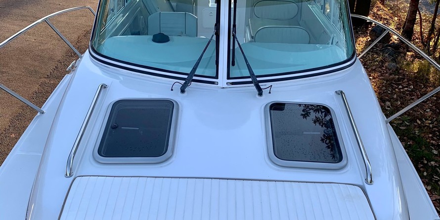 Glacier bay isle runner blue hull 2670