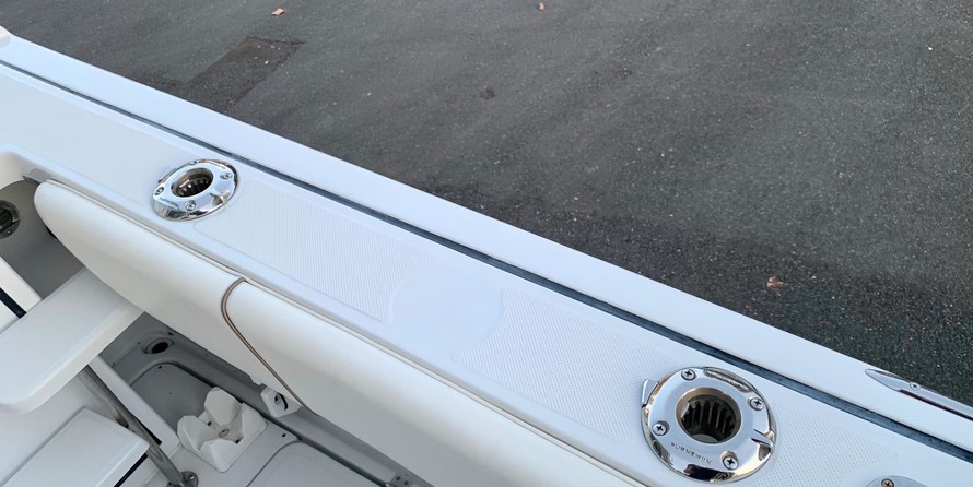 Glacier bay isle runner blue hull 2670