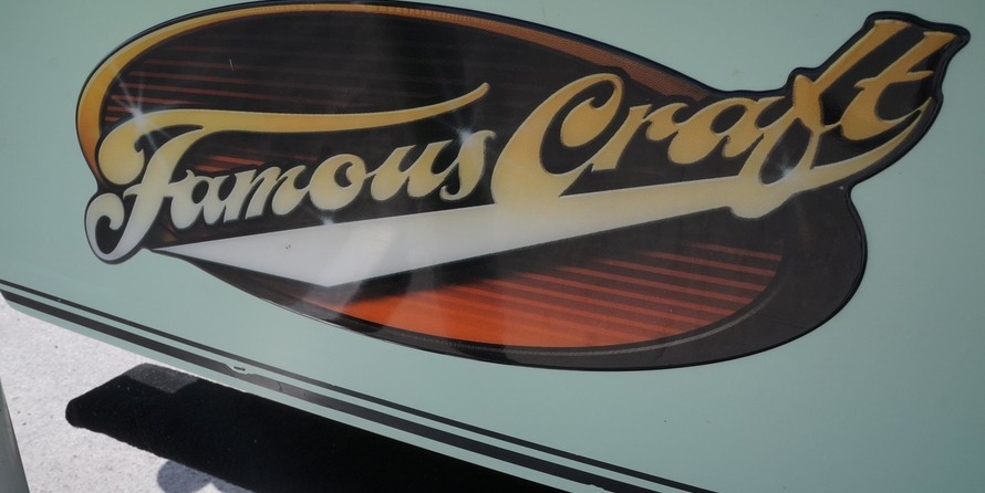 Famous Craft 1600 Flats