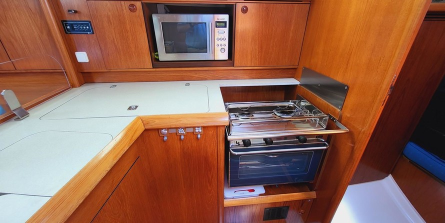 Beneteau Oceanis Clipper 331