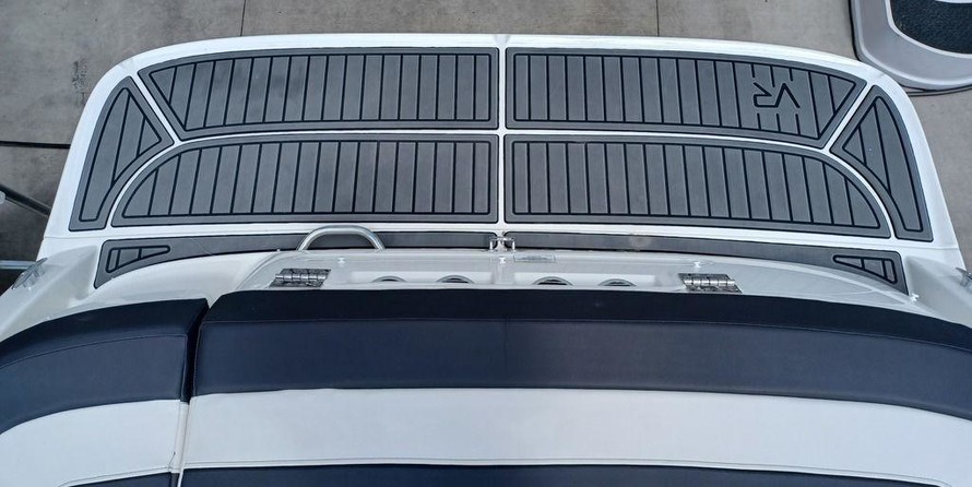 Bayliner VR6 BOWRIDER