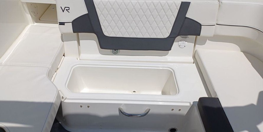 Bayliner VR6 BOWRIDER
