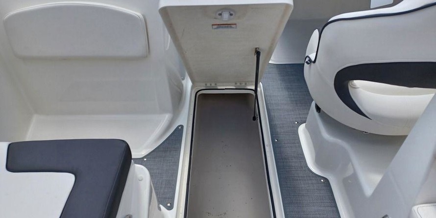 Bayliner VR6 BOWRIDER