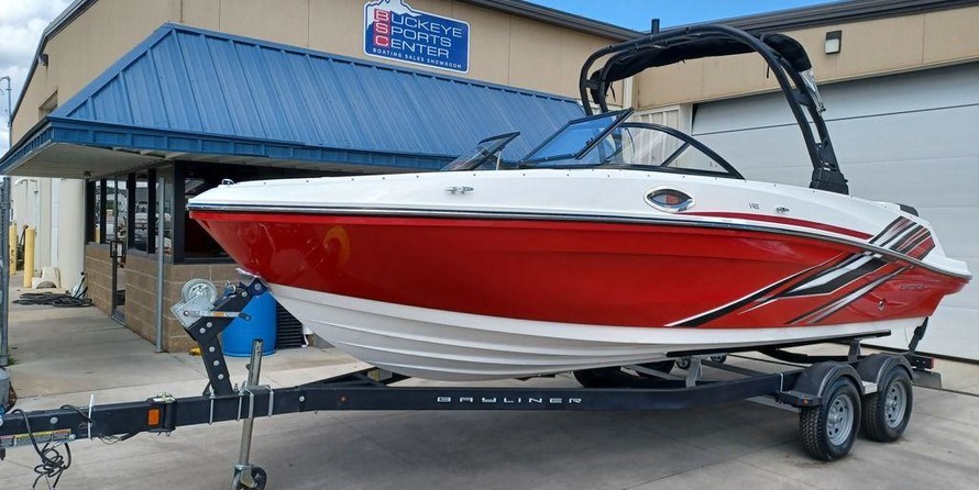 Bayliner VR6 BOWRIDER