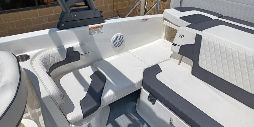 Bayliner VR6 BOWRIDER