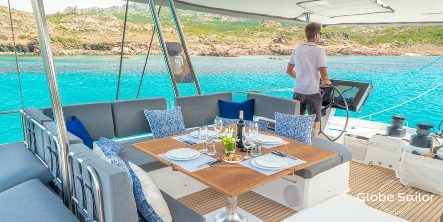Fountaine Pajot Alegria 67