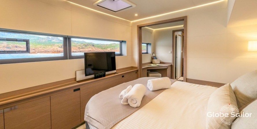 Fountaine Pajot Alegria 67