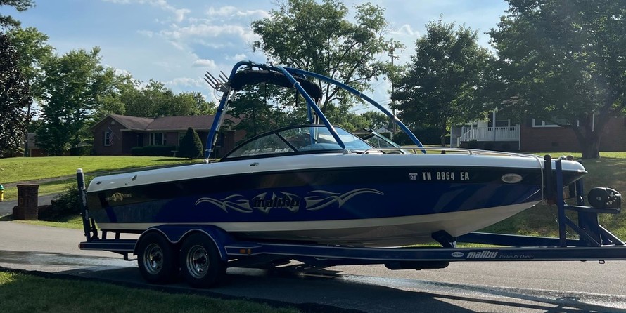 Malibu Wakesetter 23 LSV