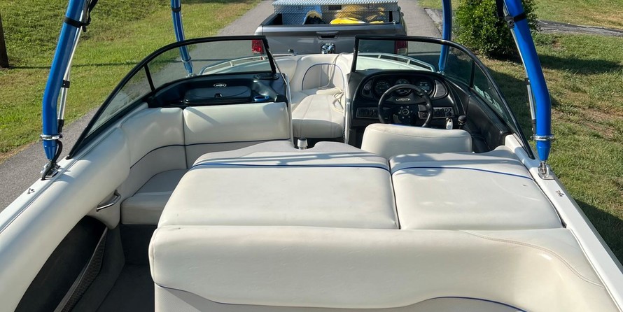 Malibu Wakesetter 23 LSV