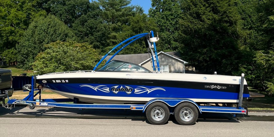 Malibu Wakesetter 23 LSV