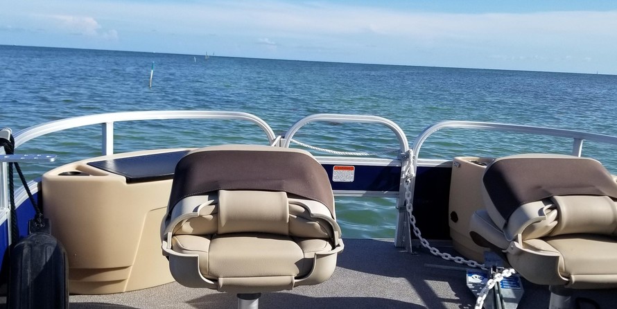 Sun Tracker Fishin Barge 22 DLX