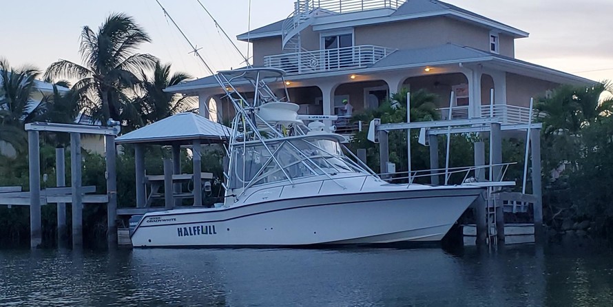 Grady-White Express 330