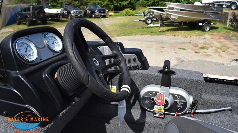 Lund Boats 1650 Rebel XS SS