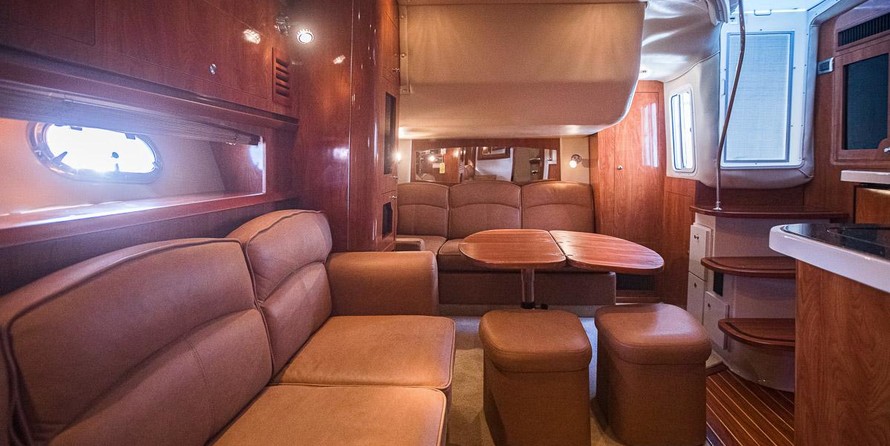 Four winns 378 vista