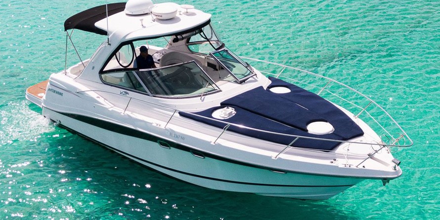 Four winns 378 vista