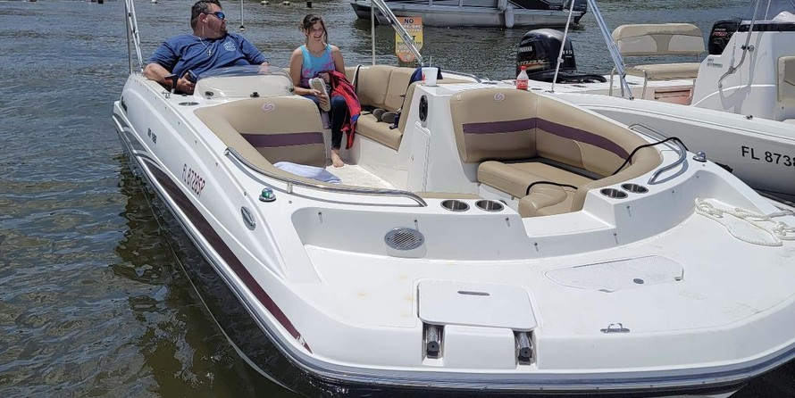 Hurricane 188 sport sundeck
