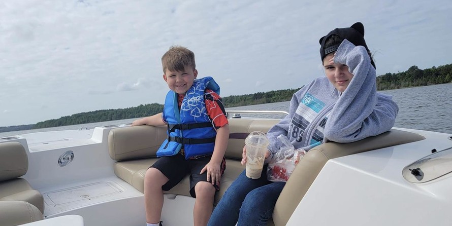 Hurricane 188 sport sundeck